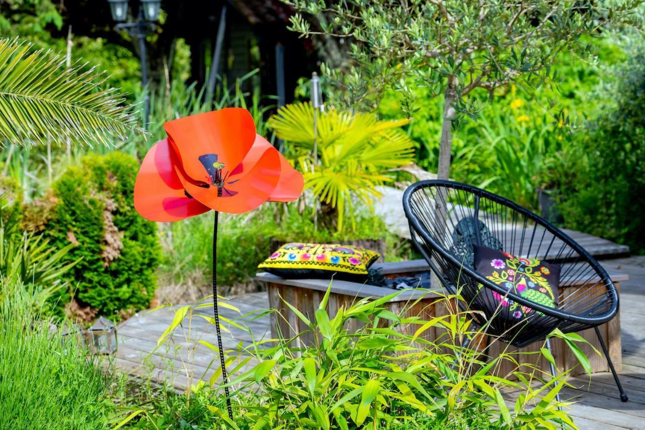Le Bassin Du Tertre Bed & Breakfast Fronsac  Exterior photo